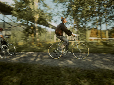 Pedal Into the Past: Why Vintage Bikes Are More Than Just a Trend