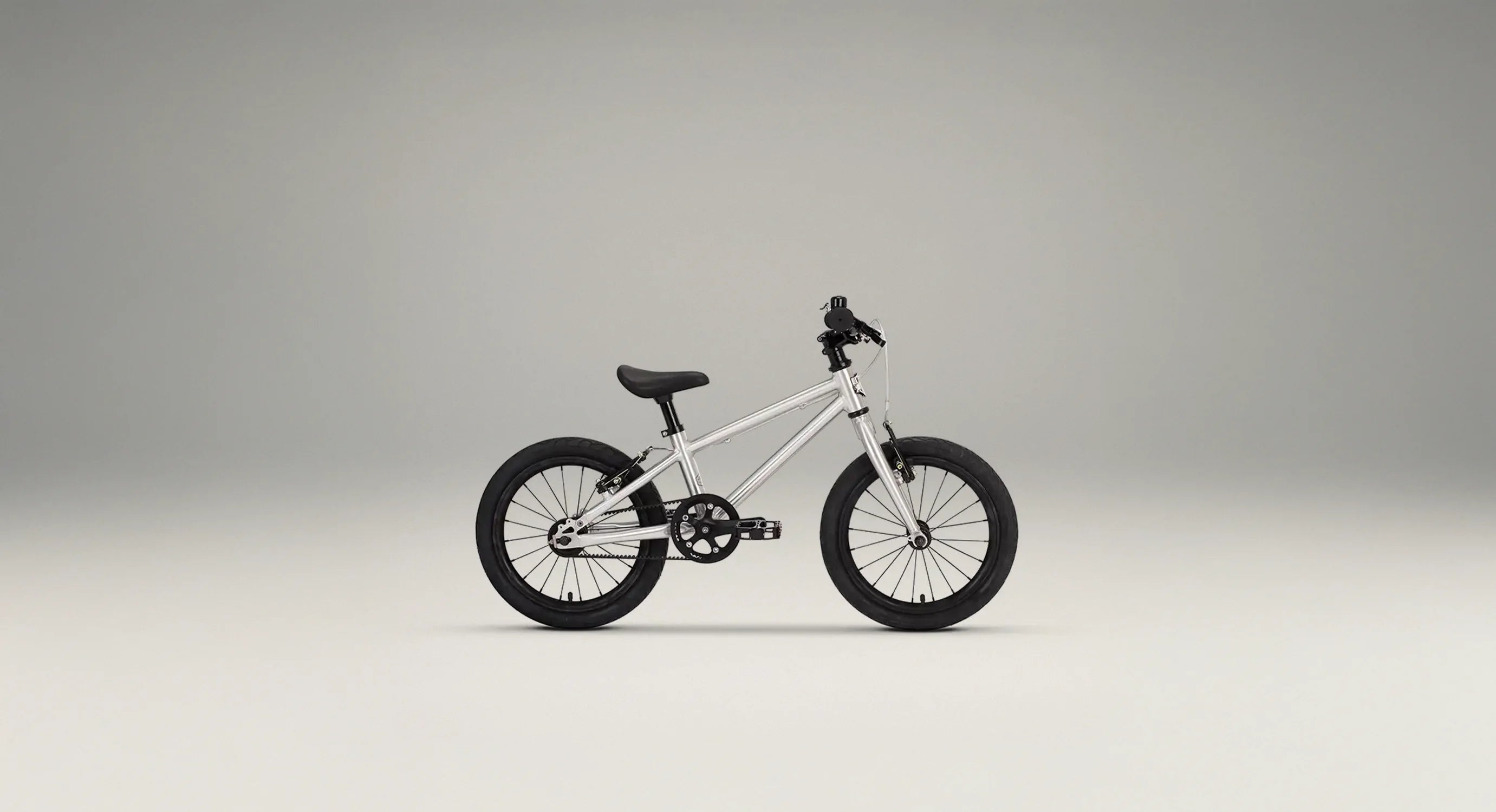 intersport kinderfahrrad 16 zoll Junior 16" Kindervelo - Kinderfahrrad mit Riemenantrieb